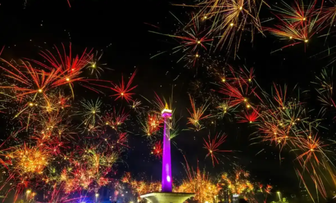 
Polda Metro Jaya menutup total ruas Jalan Sudirman-Thamrin untuk Car Free Night menyambut Tahun Baru 2026.