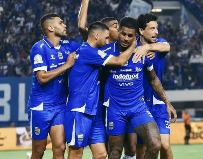 
Persib Bandung masuk dalam pot 1 wilayah Timur untuk pengundian Babak 16 Besar ACL 2 .(Istimewa)

