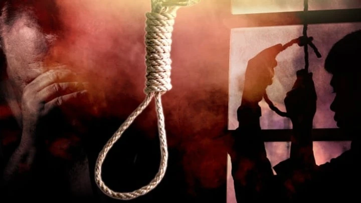 Ibu rumah tangga dan anak ditemukan tewas gantung diri di rumah di Kebumen