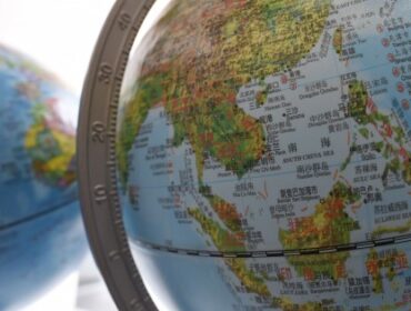 Peta dunia dengan negara-negara yang dinilai paling aman saat konflik global