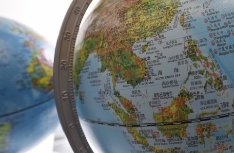 Peta dunia dengan negara-negara yang dinilai paling aman saat konflik global