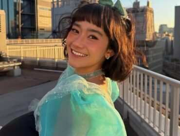 Freya Jayawardana dari JKT48 menjadi sorotan setelah diduga menjadi korban manipulasi foto menggunakan AI Grok yang viral di media sosial.