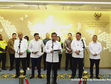 Pemerintah mewajibkan perusahaan membayar THR paling lambat tujuh hari sebelum Lebaran dan tidak boleh dicicil.